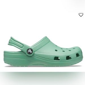 Crocs kids classic crocs in Jade Stone size J2